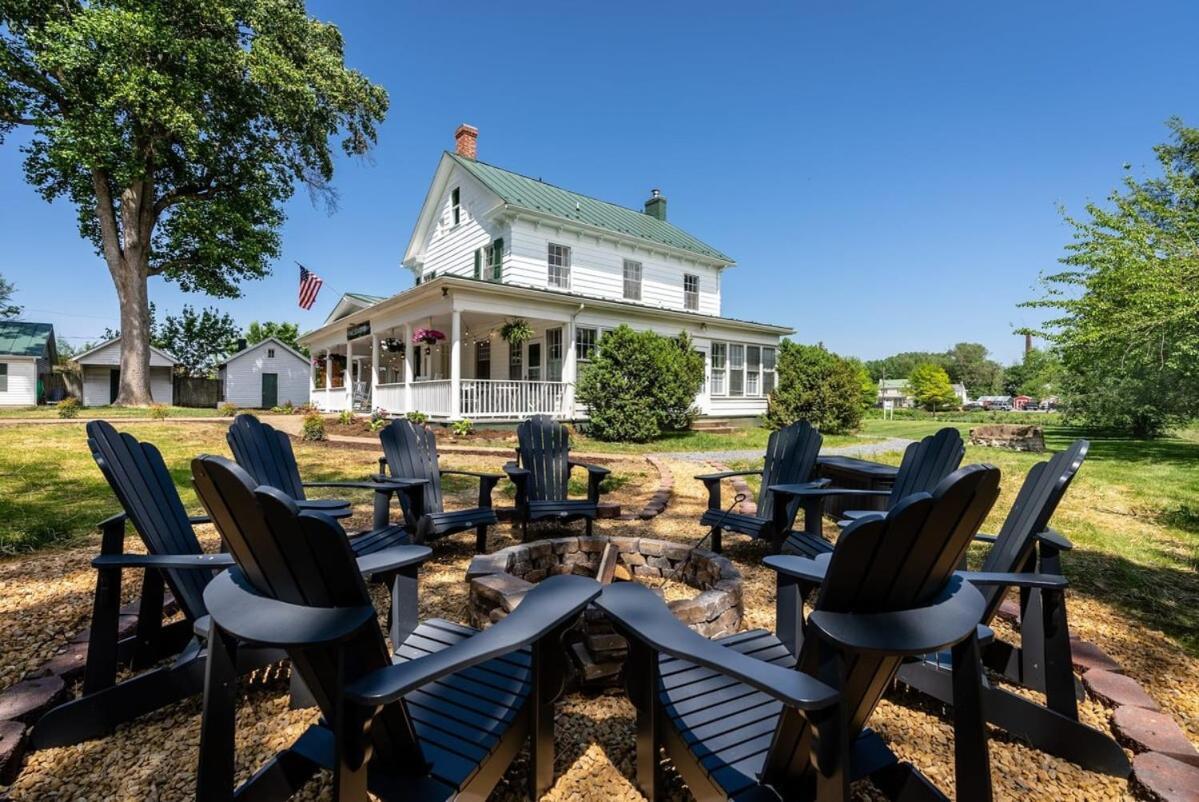 The Legacy Inn Luray Exterior photo