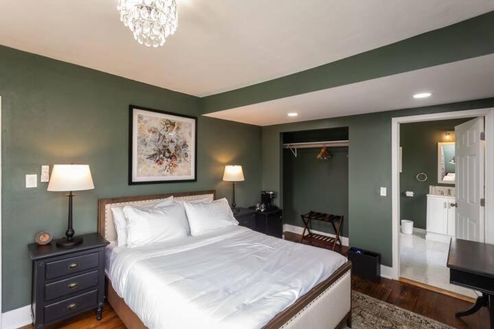 The Legacy Inn Luray Exterior photo